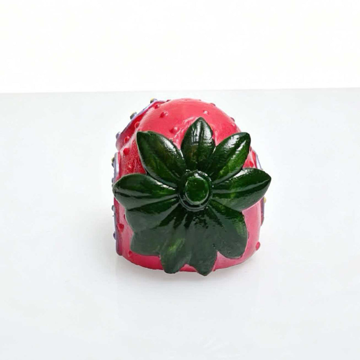 Strawberry Castle Resin Hide